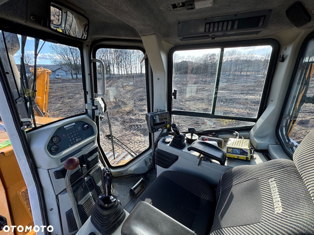 Liebherr PR 734 LGP - 13