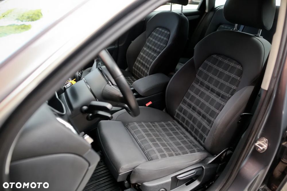 Audi A4 Avant 2.0 TDI DPF quattro S tronic S line Sportpaket - 20