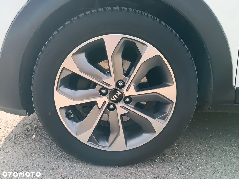 Kia Stonic 1.6 CRDi SCR L - 35