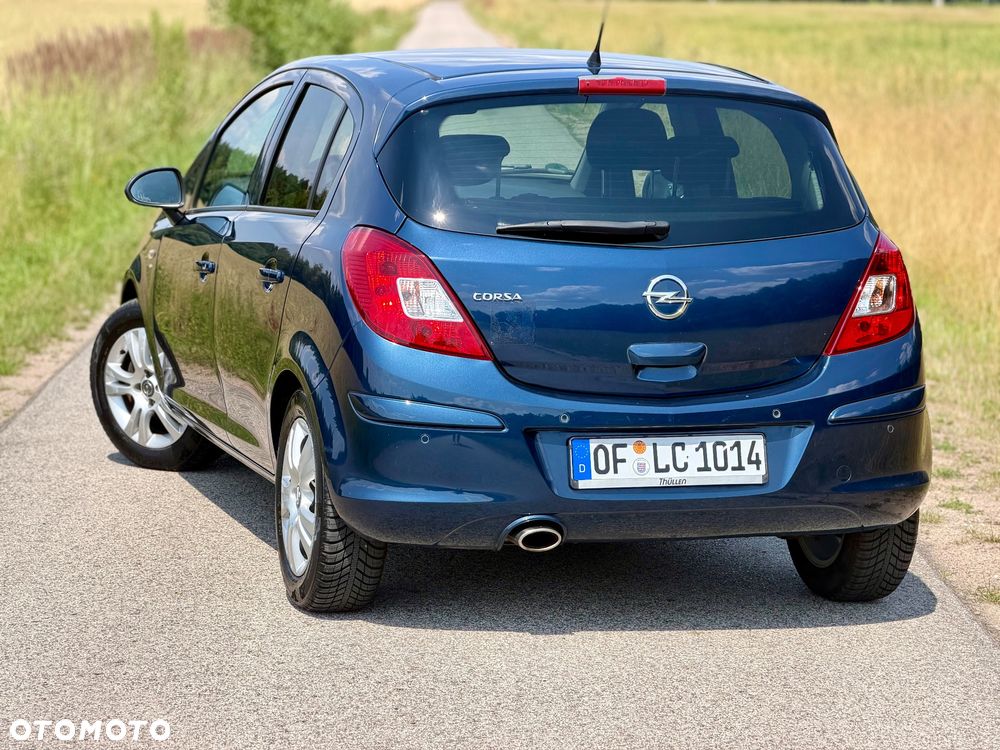 Opel Corsa 1.4 16V Satellite - 4