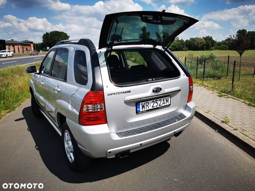 Kia Sportage 2.0 CRDI DPF LX - 11