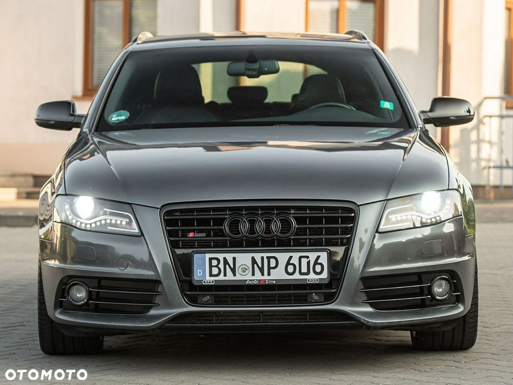Audi A4 Avant - 11