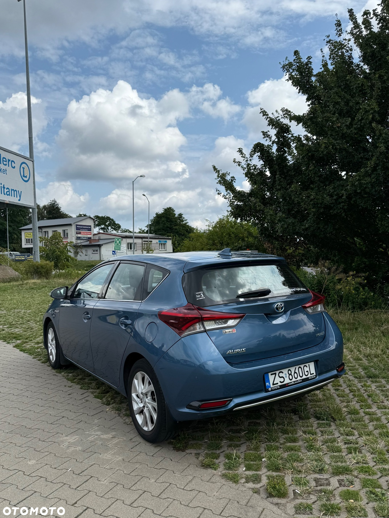 Toyota Auris Hybrid 135 Premium - 3