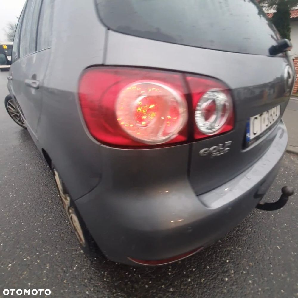 Volkswagen Golf Plus 1.6 TDI Comfortline DSG - 14