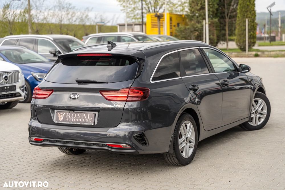 Kia Ceed 1.6 CRDi GT Line - 4