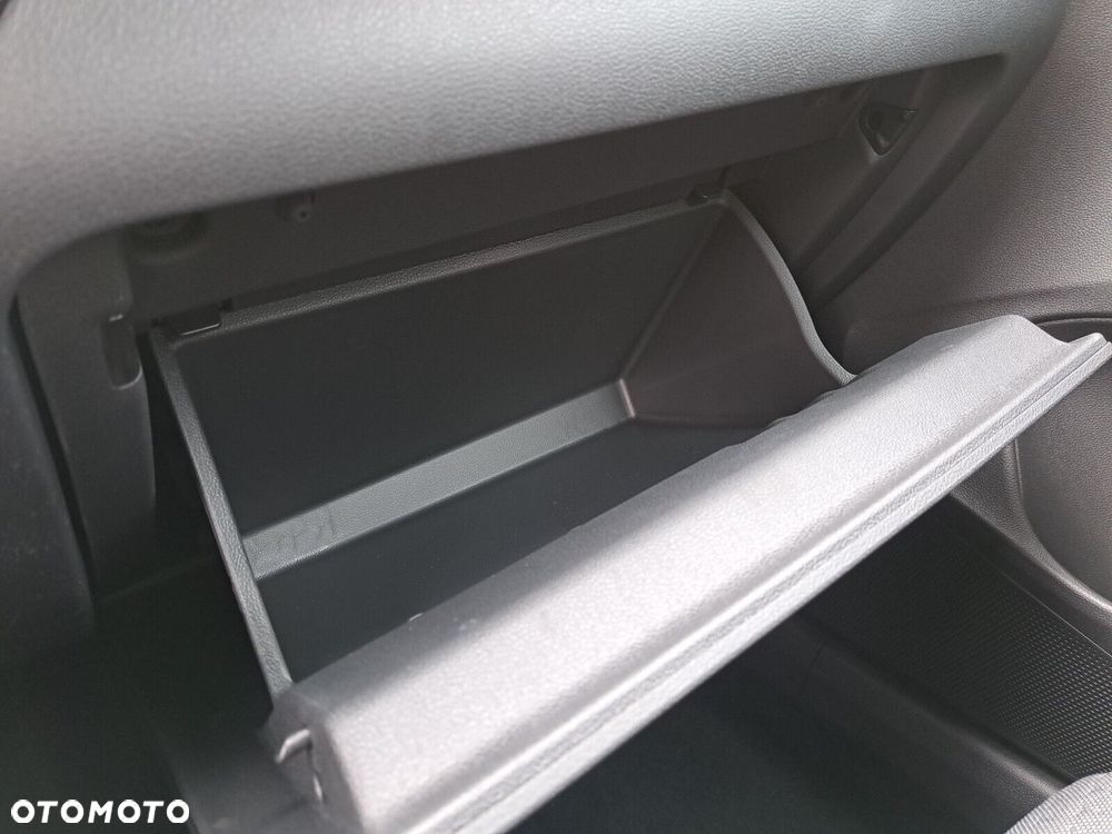 Volkswagen T-Roc - 37