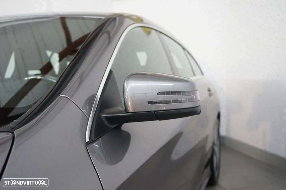 Mercedes-Benz CLA 220 - 6