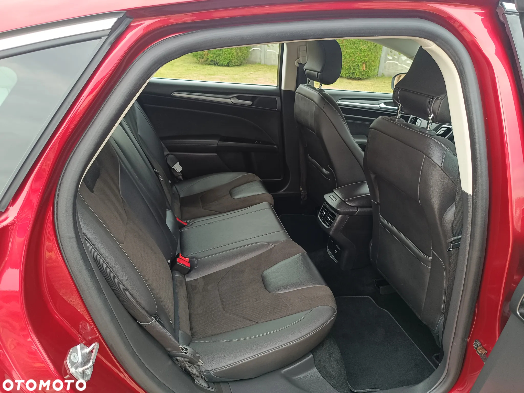 Ford Mondeo 2.0 TDCi Start-Stopp Titanium - 8