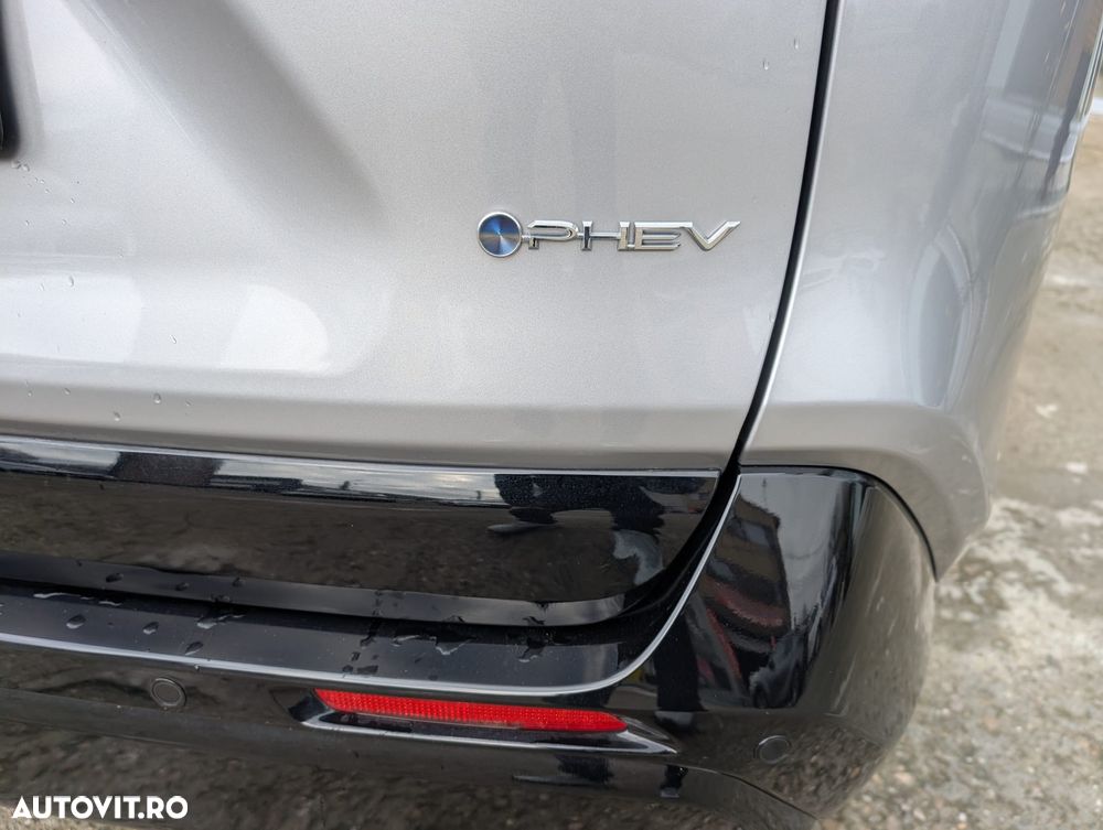 Toyota RAV4 2.5 PHEV VVT-iE 4x4 Style Bi-Tone - 10