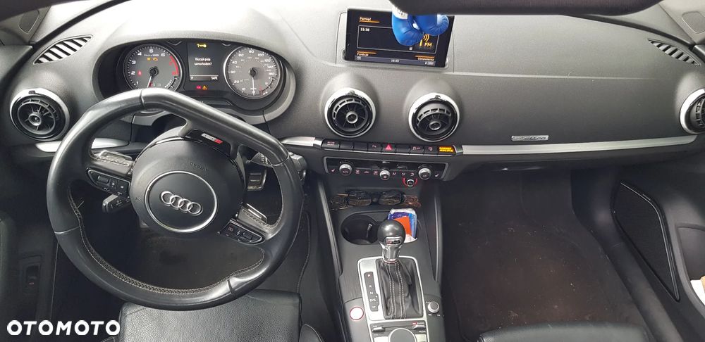 Audi S3 S tronic - 12