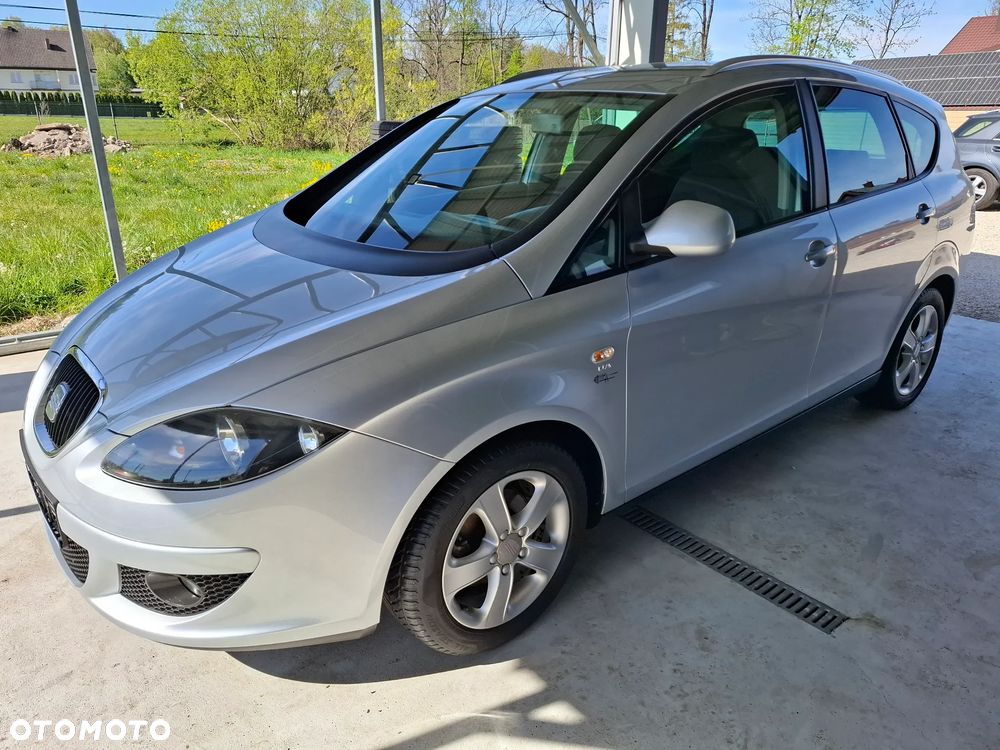 Seat Altea XL 1.6 Stylance - 1