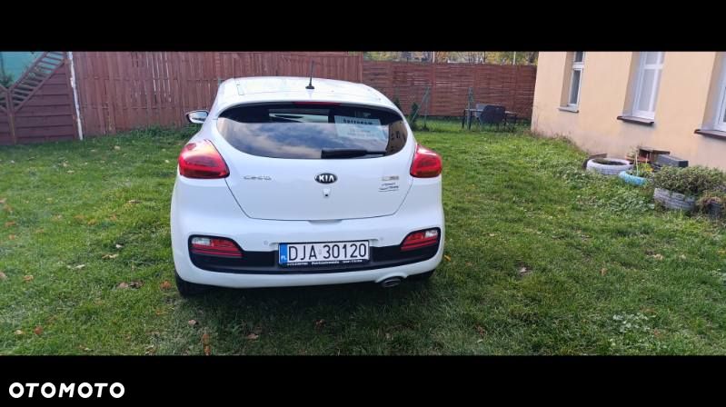 Kia Ceed 1.6 CRDi L - 4