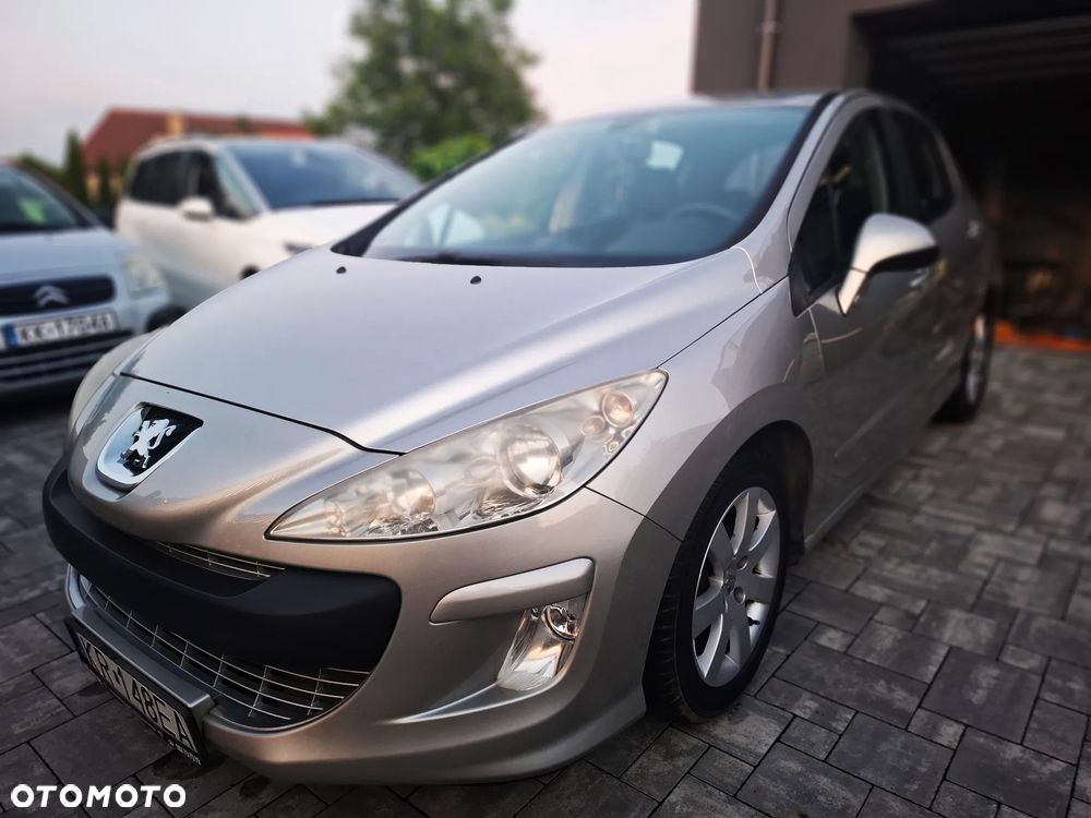 Peugeot 308 1.6 Trendy - 3