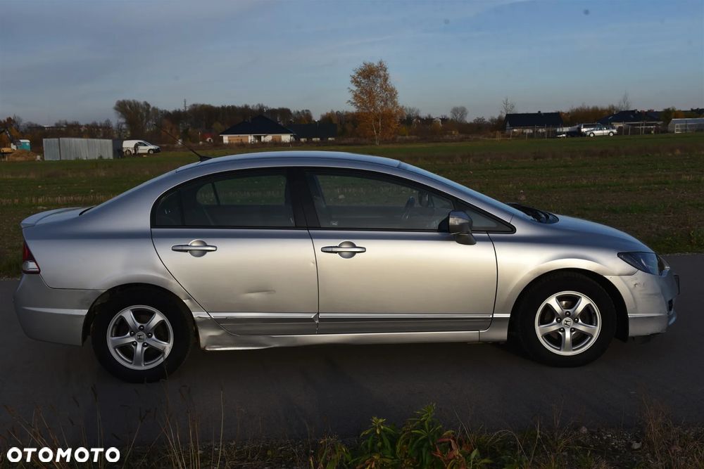 Honda Civic Hybrid 1.3i-DSI i-VTEC IMA CVT - 10