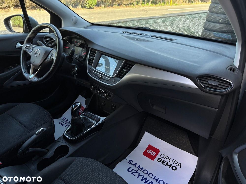 Opel Crossland X - 13