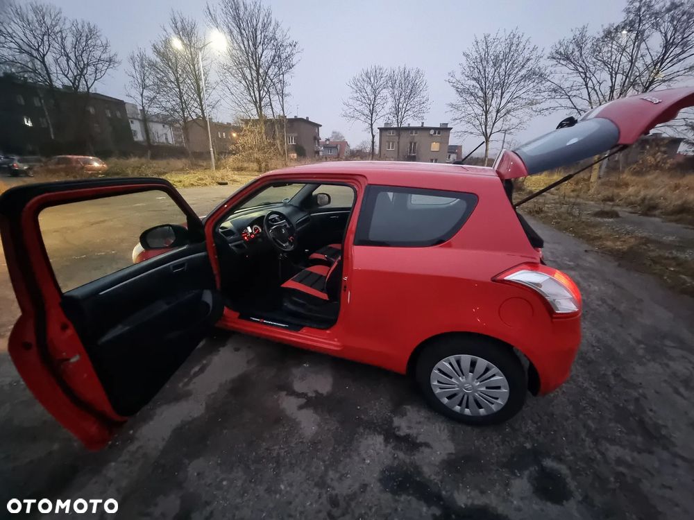 Suzuki Swift 1.2 Club - 24