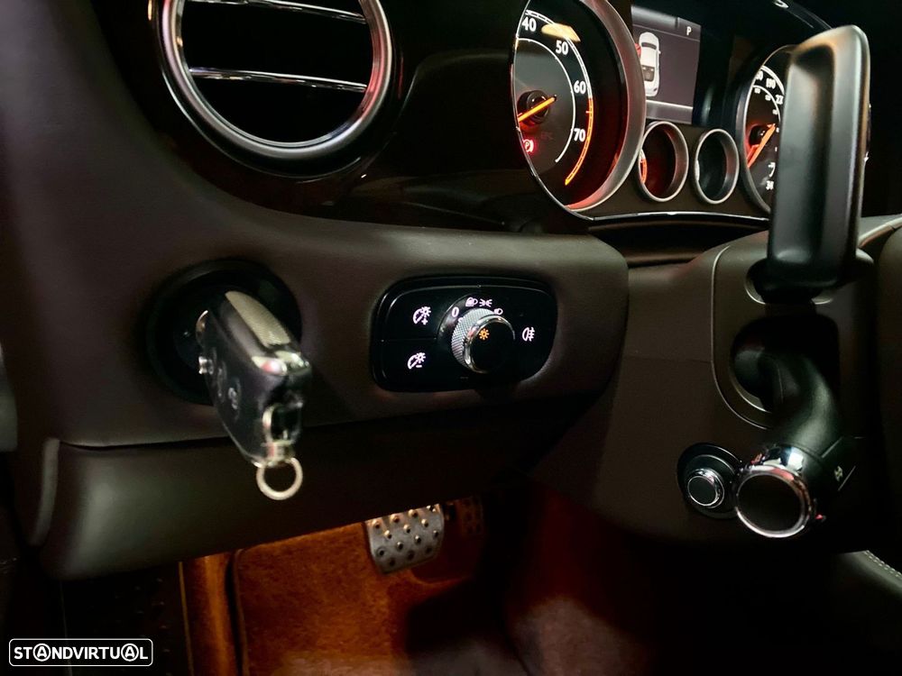 Bentley Continental GT V8 - 16