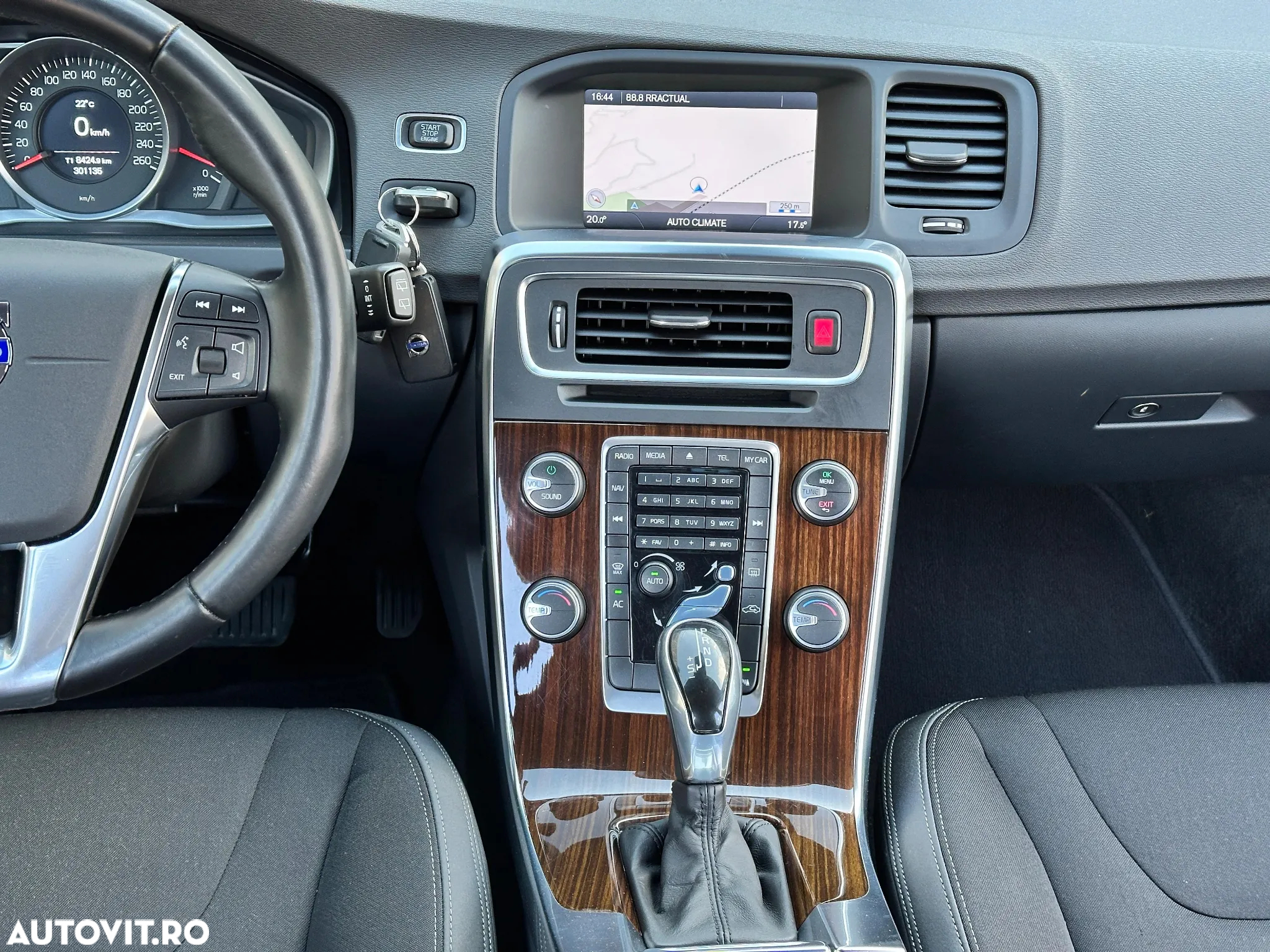 Volvo V60 D2 Geartronic Powershift Momentum - 7