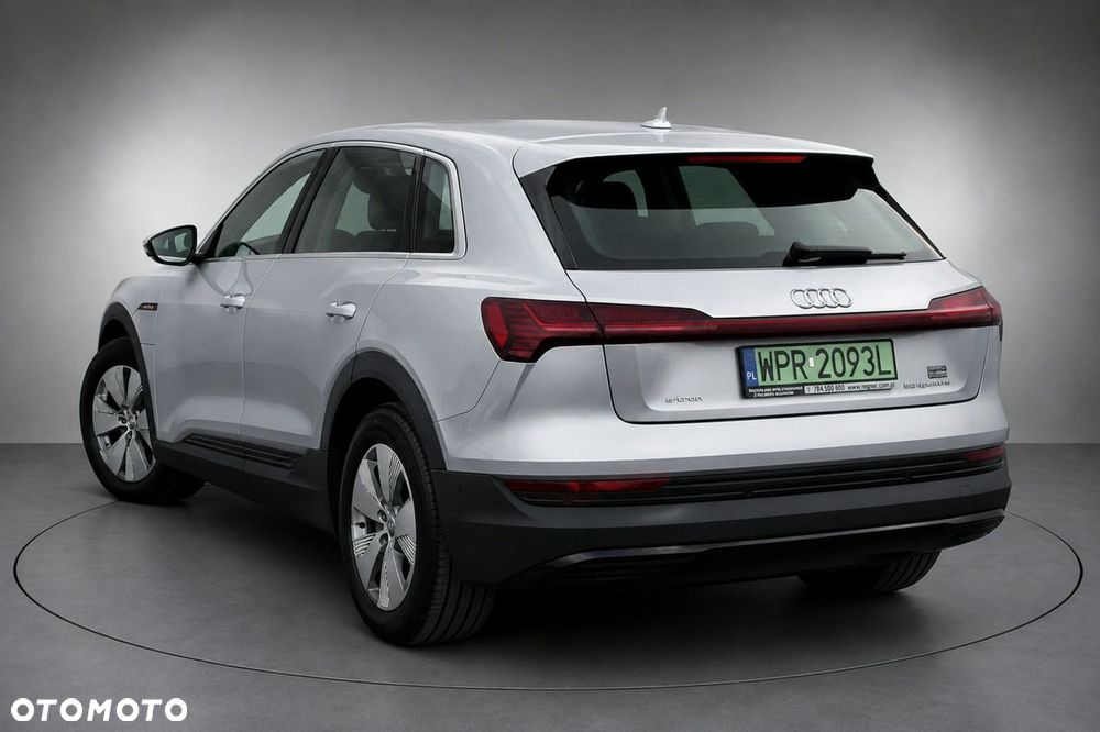 Audi e-tron 50 Quattro - 6