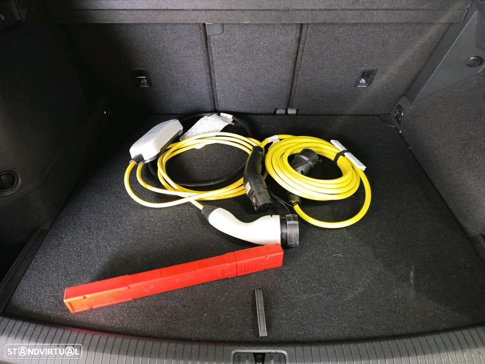 VW Tiguan 1.4 TSI eHybrid Conceptline DSG - 11