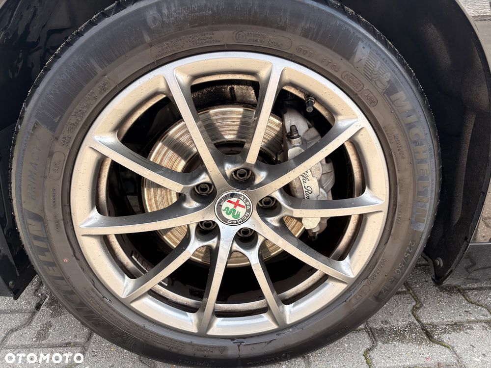 Alfa Romeo Giulia 2.0 Turbo Business - 8