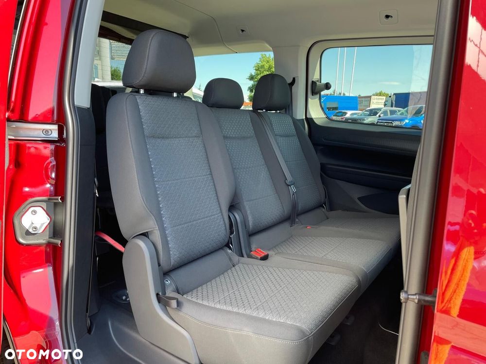 Ford Tourneo Connect - 8