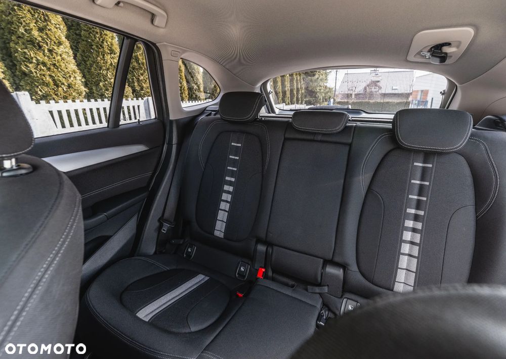 BMW X1 sDrive20d Advantage - 9