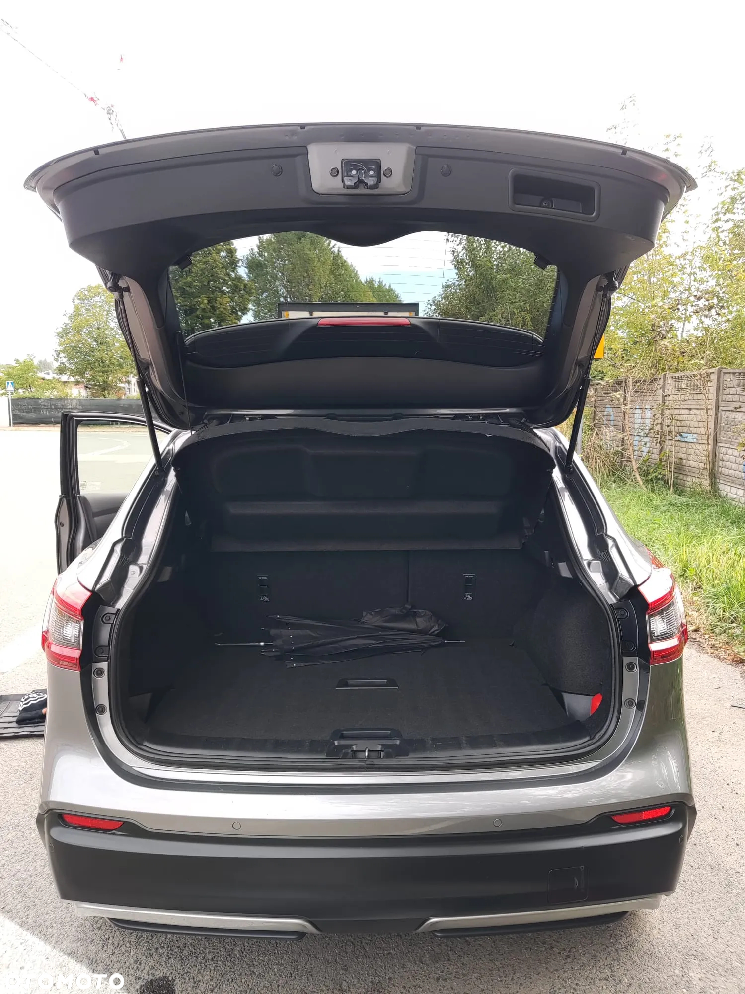 Nissan Qashqai 1.3 DIG-T N-Connecta - 3