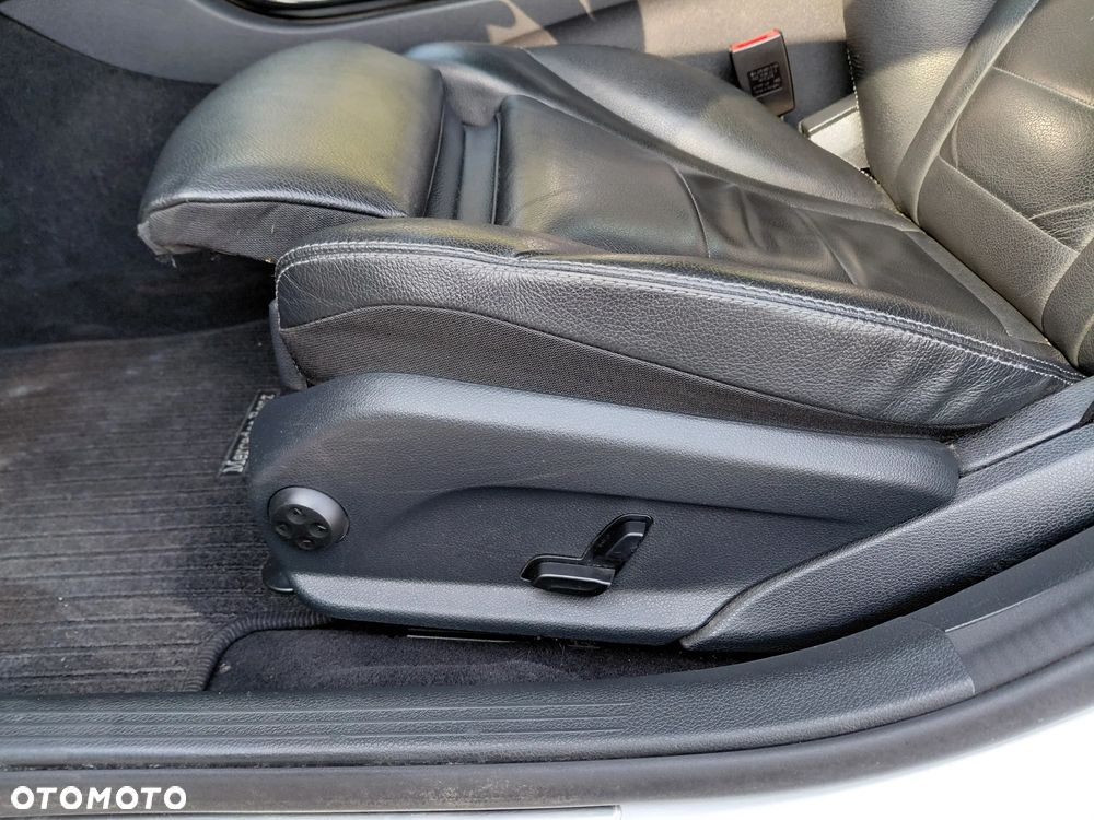 Mercedes-Benz Klasa C 200 (BlueTEC) d Exclusive - 9