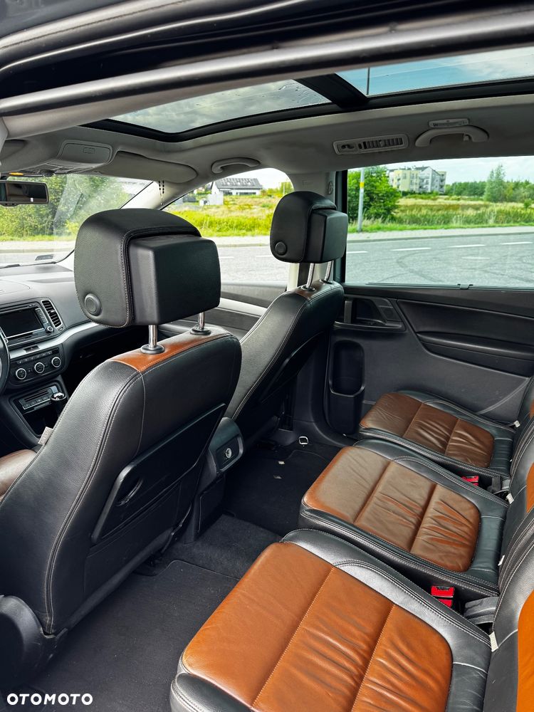 Volkswagen Sharan 2.0 TDI DPF Highline - 12