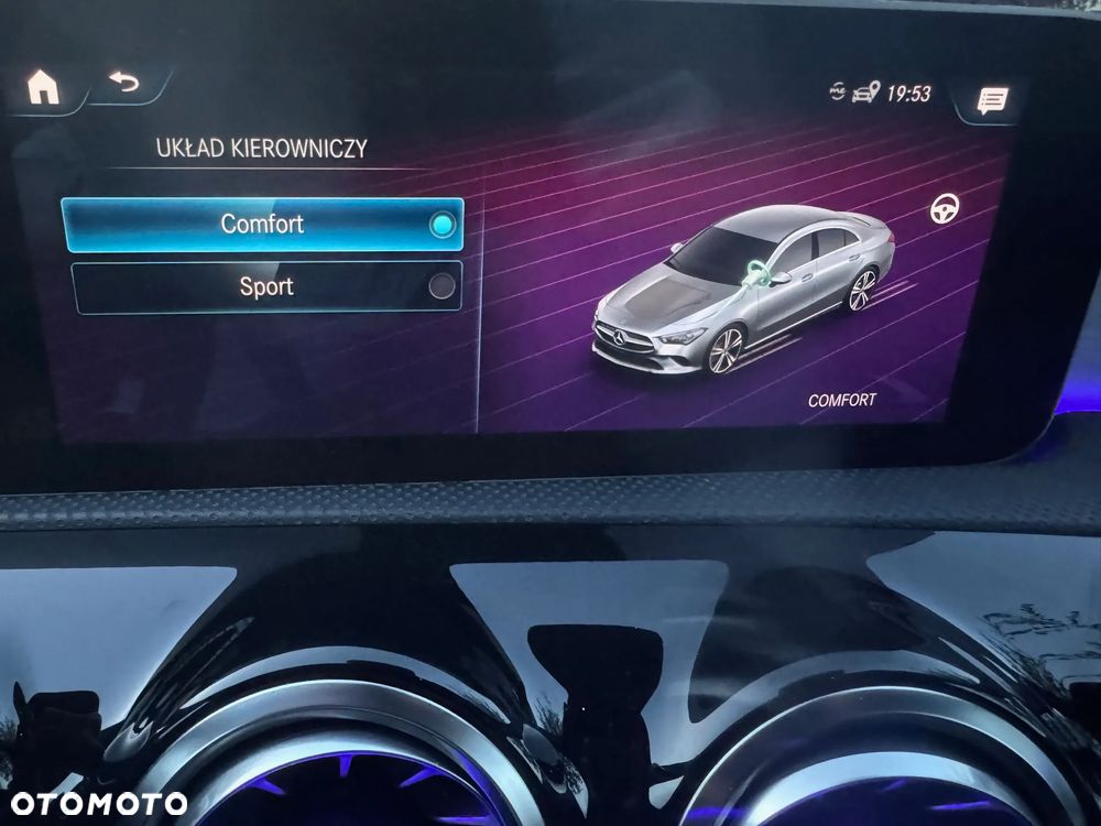Mercedes-Benz CLA 200 AMG Line 7G-DCT - 30