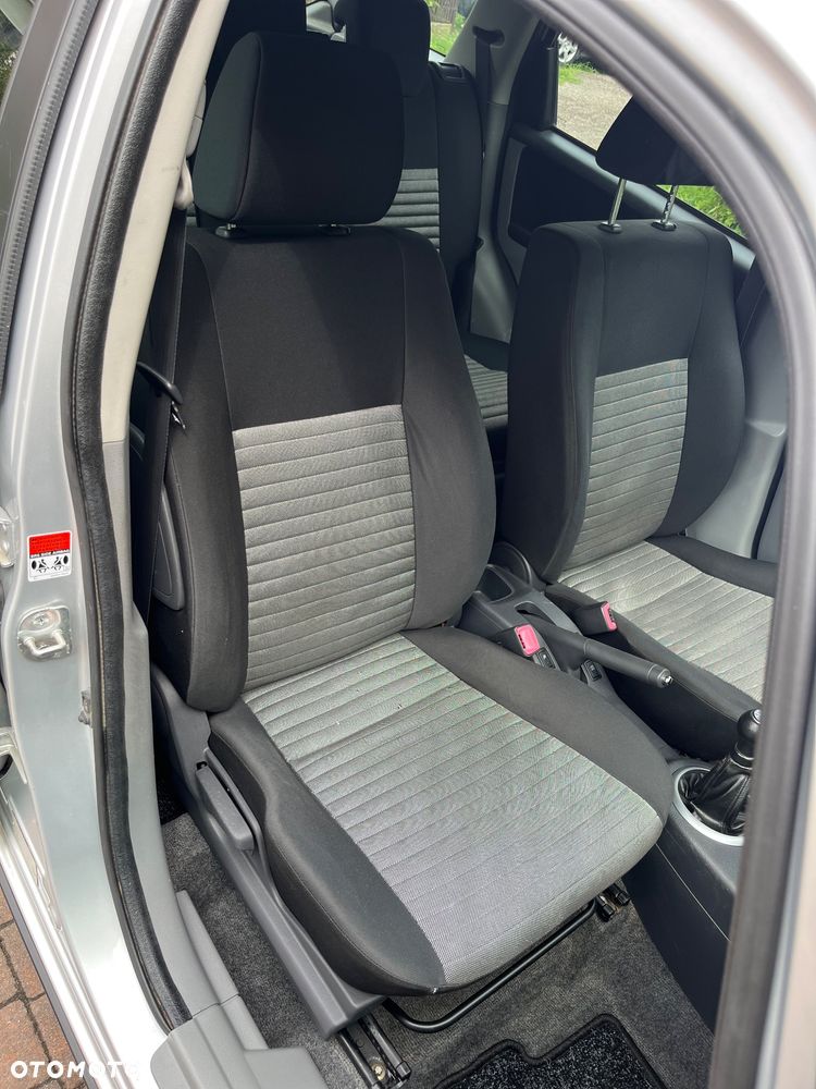 Suzuki SX4 1.6 Comfort Plus - 12
