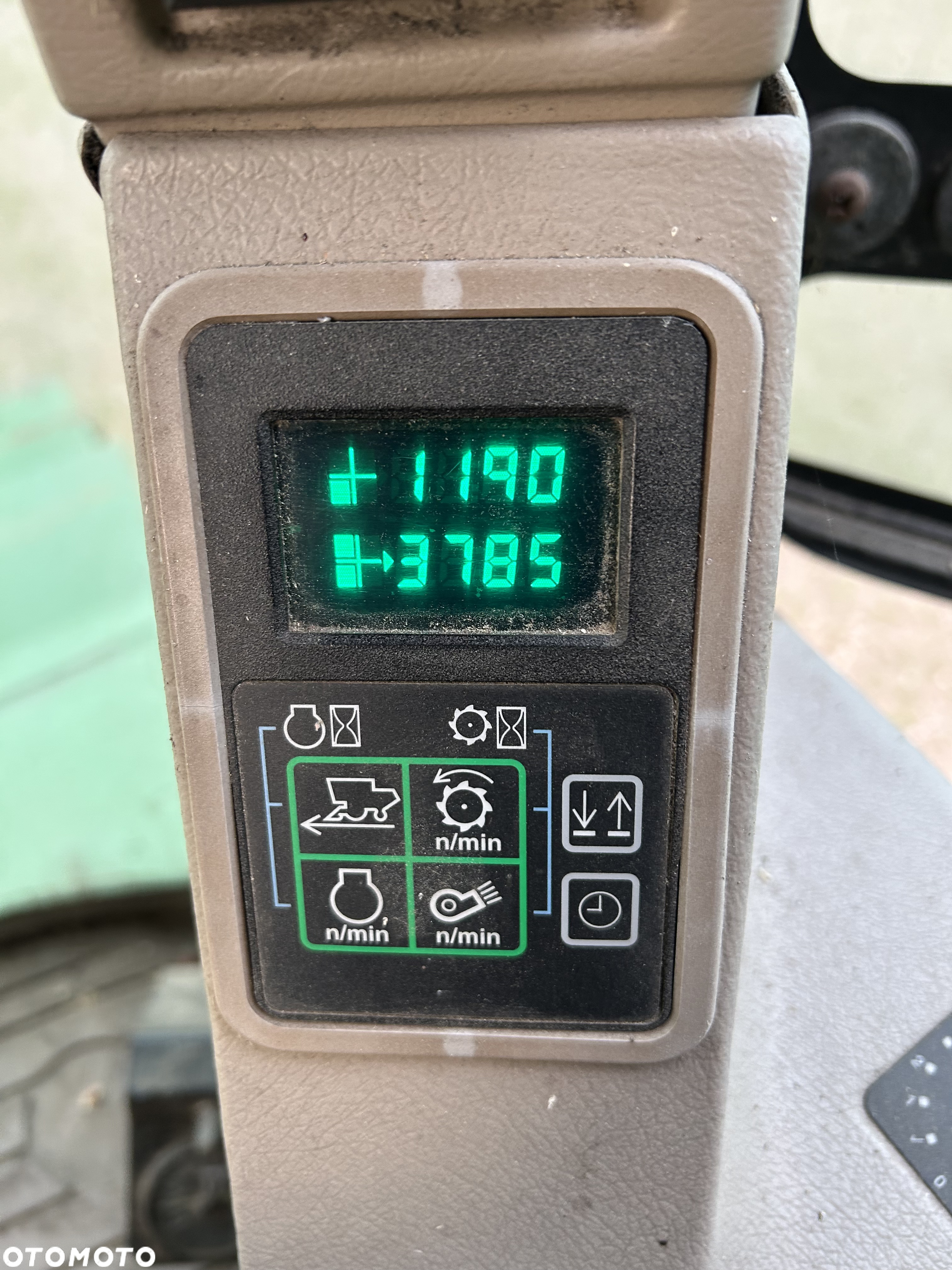 John Deere 2264 - 4