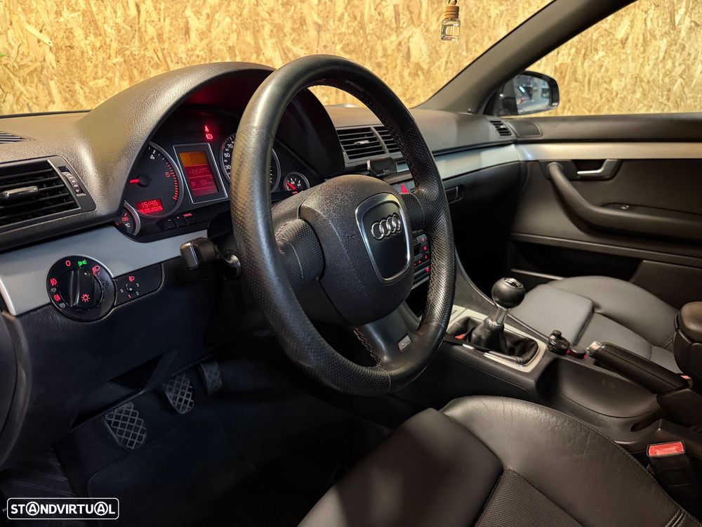 Audi A4 Avant 2.0 TDi S-line - 8