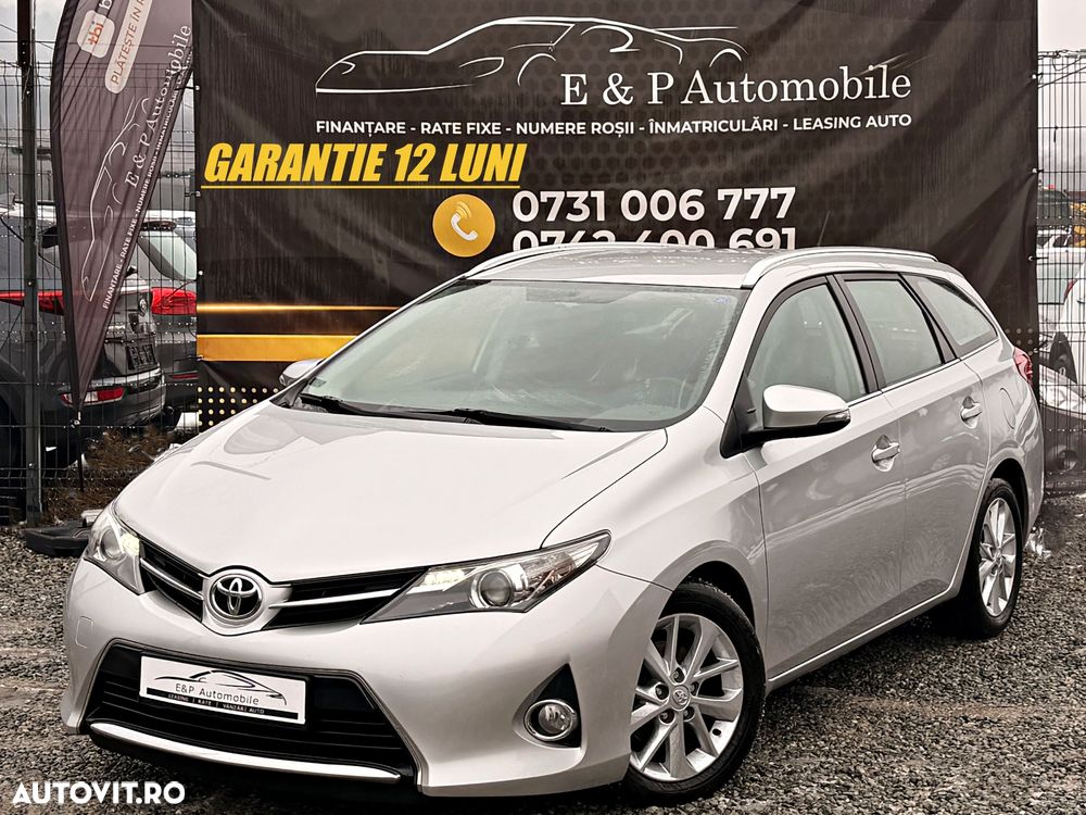 Toyota Auris 1.4 D-4D Unique - 1