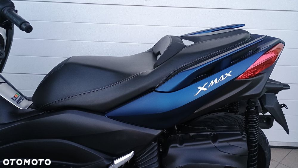 Yamaha X-max - 17