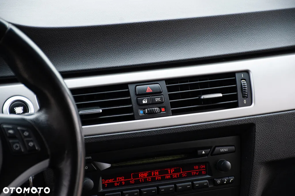BMW Seria 3 - 32