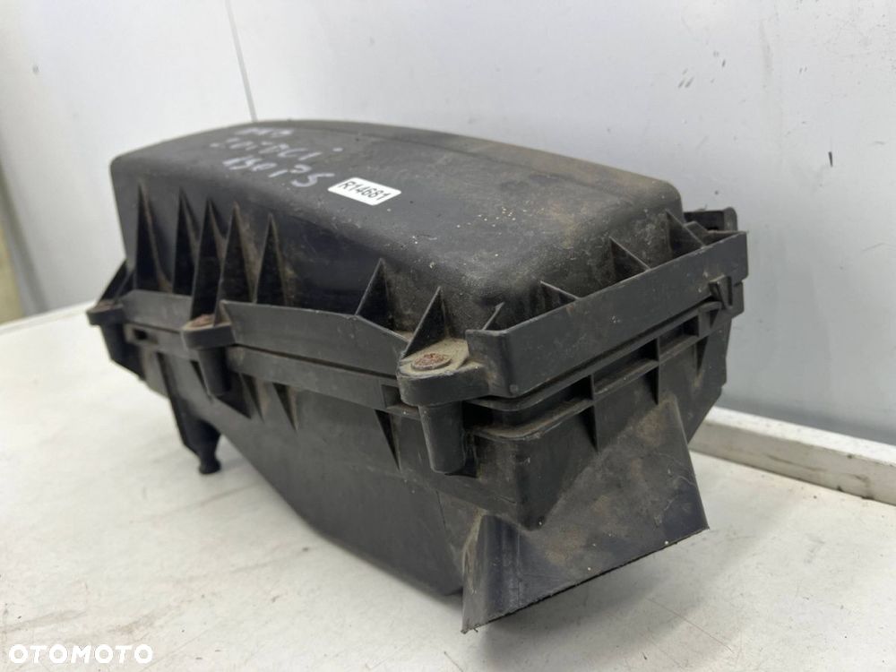 Obudowa filtra powietrza Ford Mondeo MK3 2.0Tdci Przepływomierz  Airbox - 4