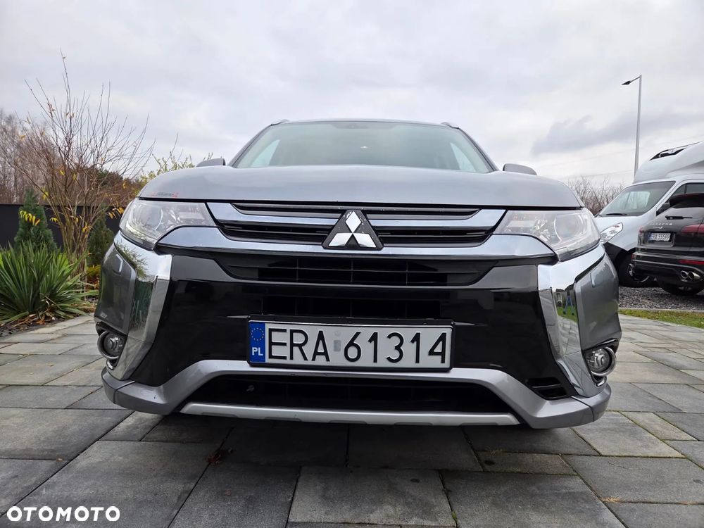 Mitsubishi Outlander 2.0 4WD - 4