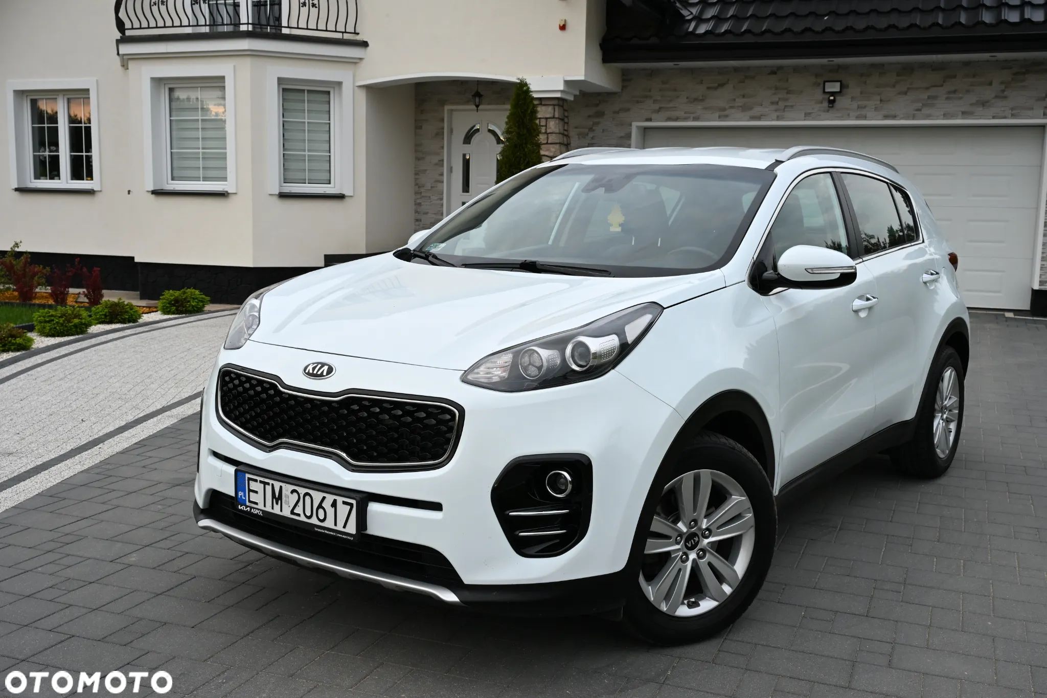 Kia Sportage - 1