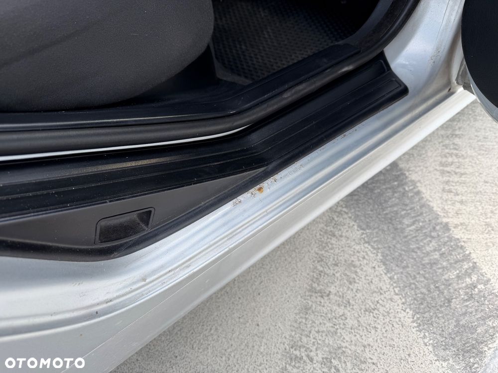 BMW Seria 3 - 10