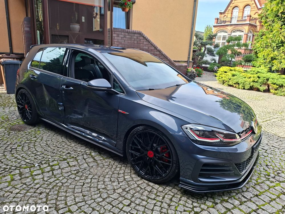 Volkswagen Golf - 7