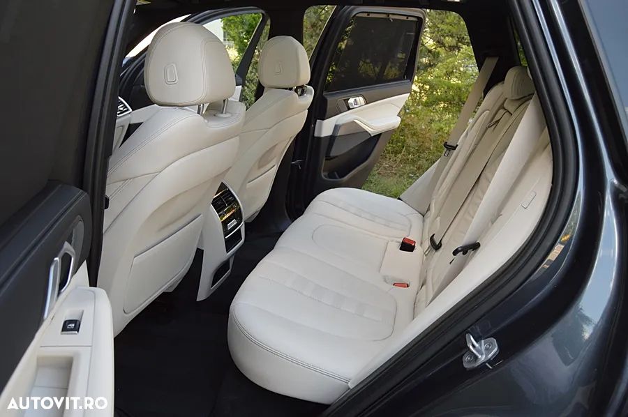 BMW X5 xDrive30d - 24