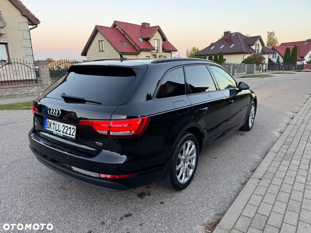 Audi A4 2017 photo 4