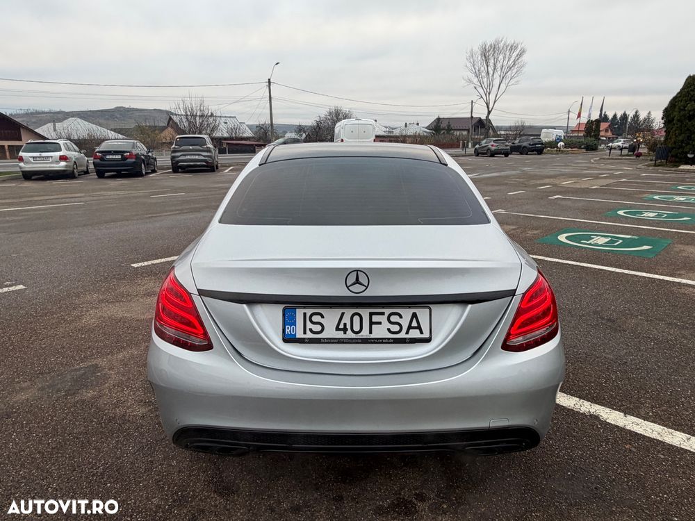 Mercedes-Benz C 400 4Matic T 7G-TRONIC AMG Line - 5