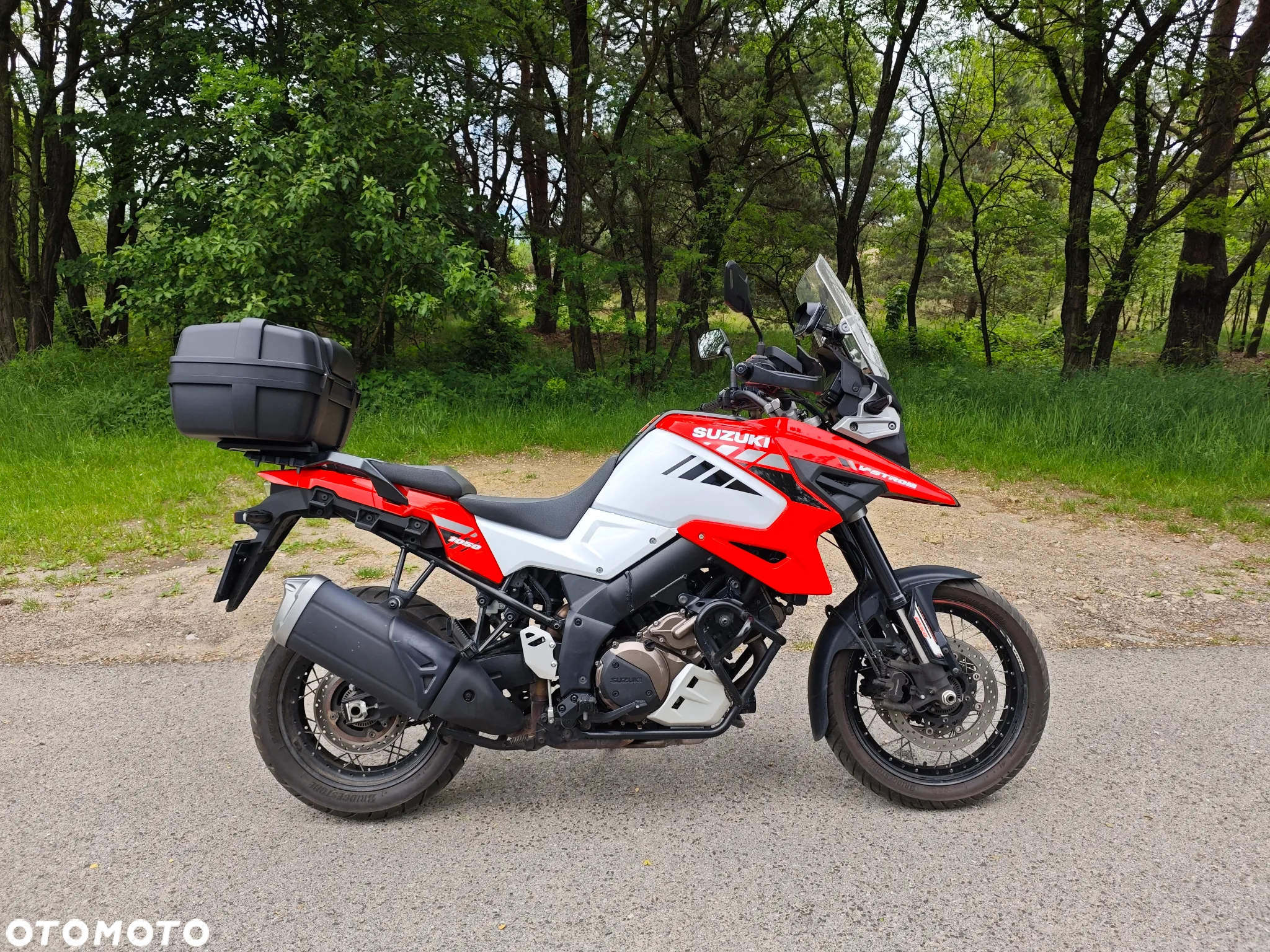 Suzuki V-STROM - 2