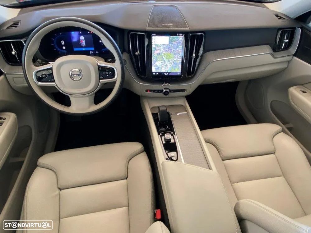 Volvo XC 60 2.0 T6 PHEV Plus Bright AWD - 8