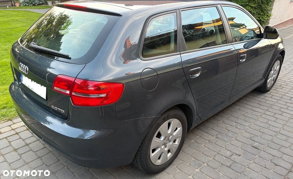 Audi A3 Sportback 2.0 TDI Ambiente - 3
