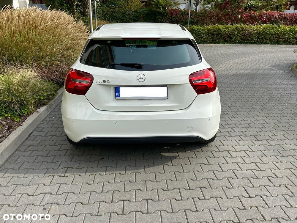 Mercedes-Benz Klasa A 180 7G-DCT - 5