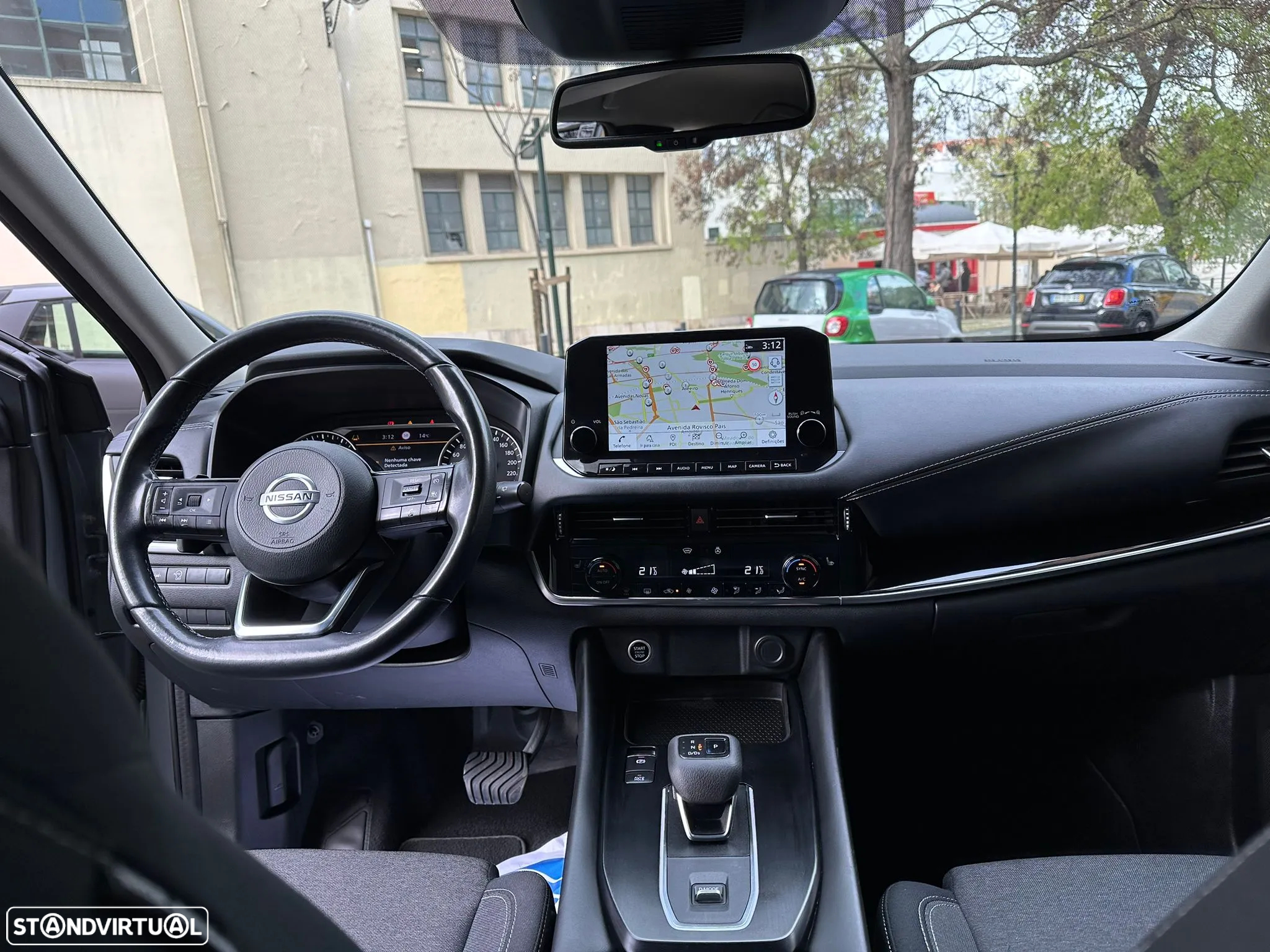 Nissan Qashqai 1.3 DIG-T N-Connecta Xtronic - 12